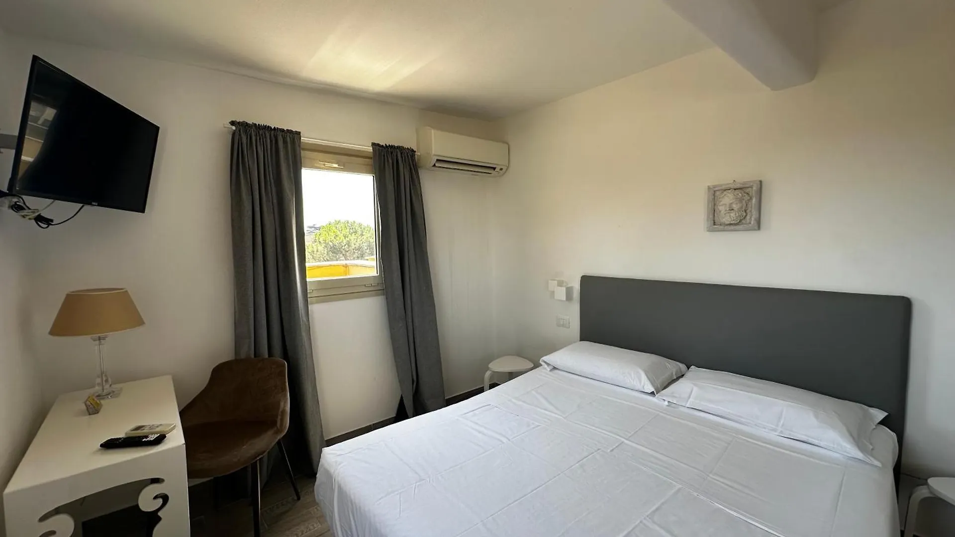All Comfort Astoria Palace Rome Bed & Breakfast