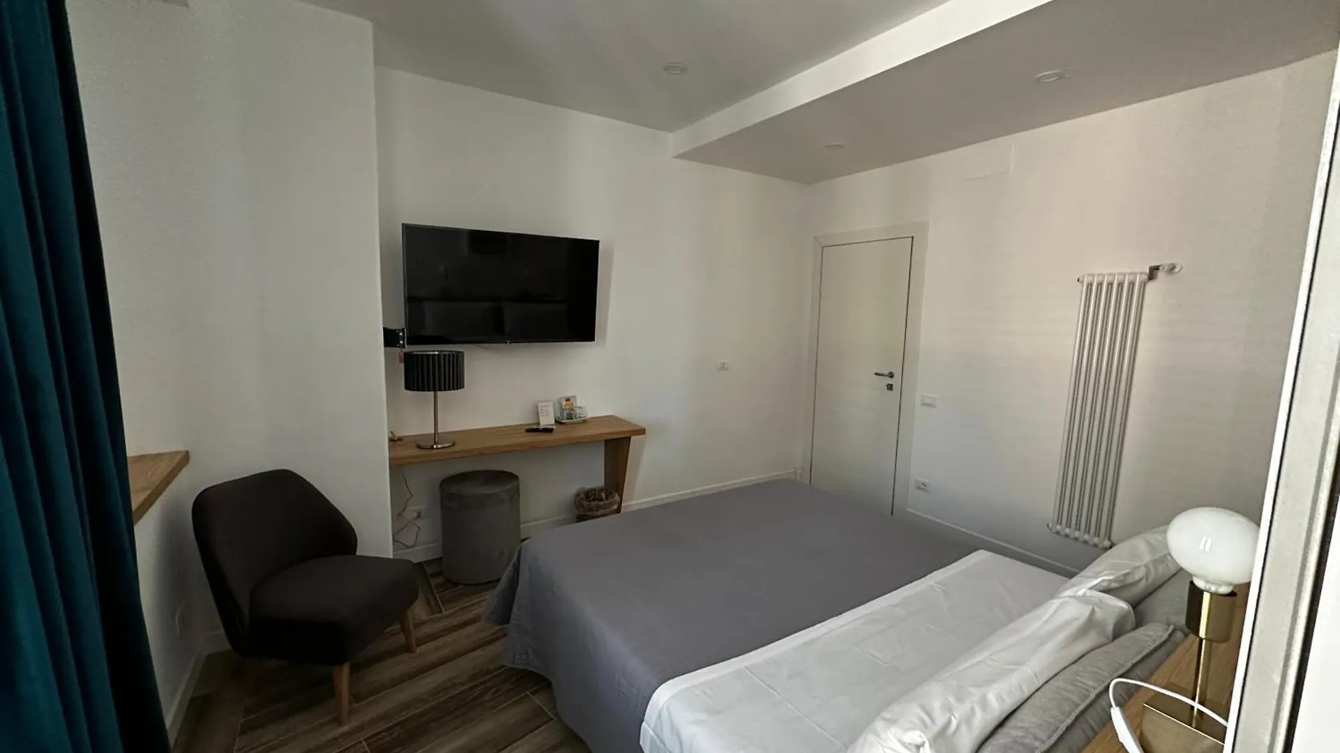 All Comfort Astoria Palace Rome Bed & Breakfast