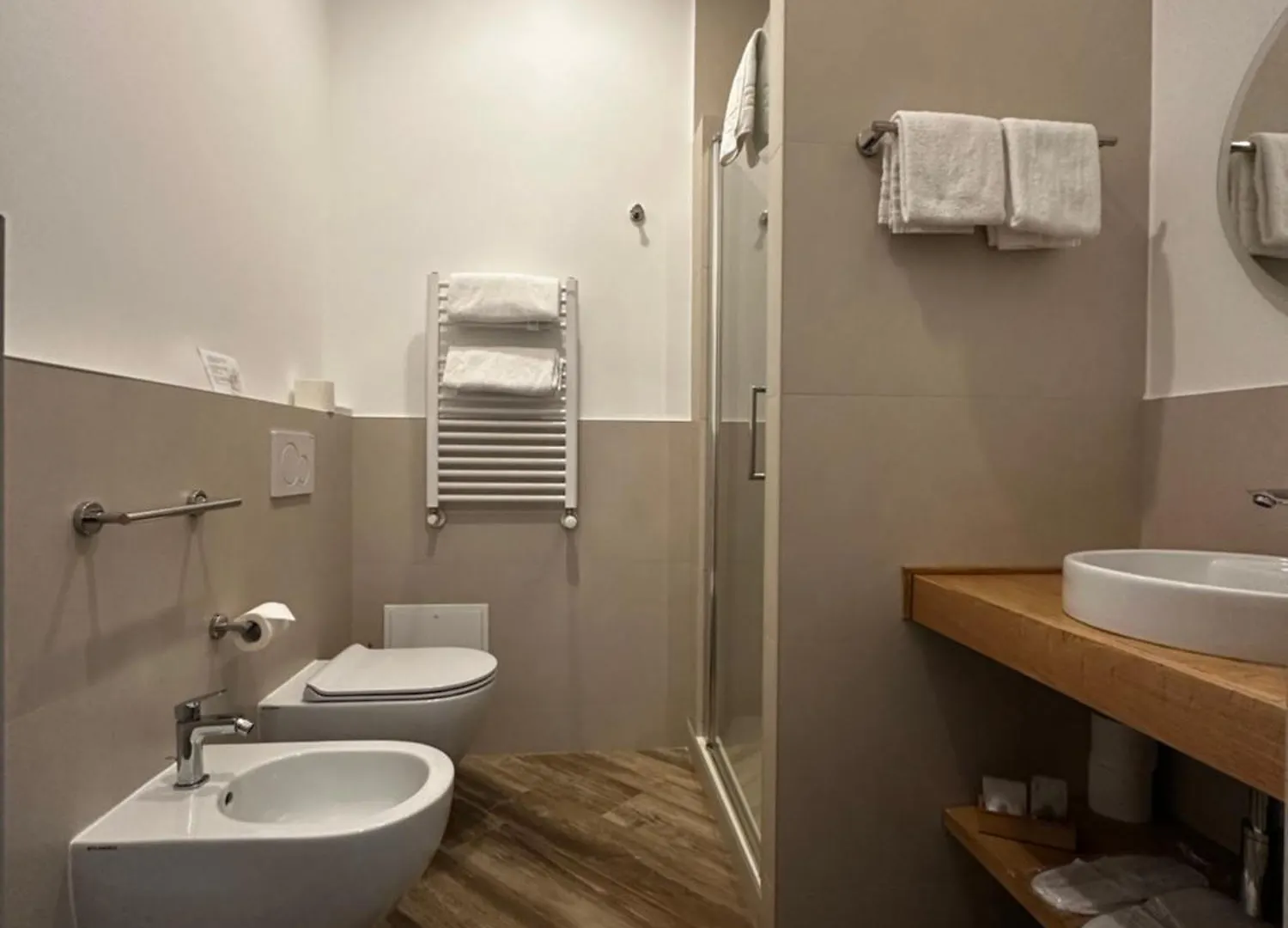 All Comfort Astoria Palace Rome Bed & Breakfast